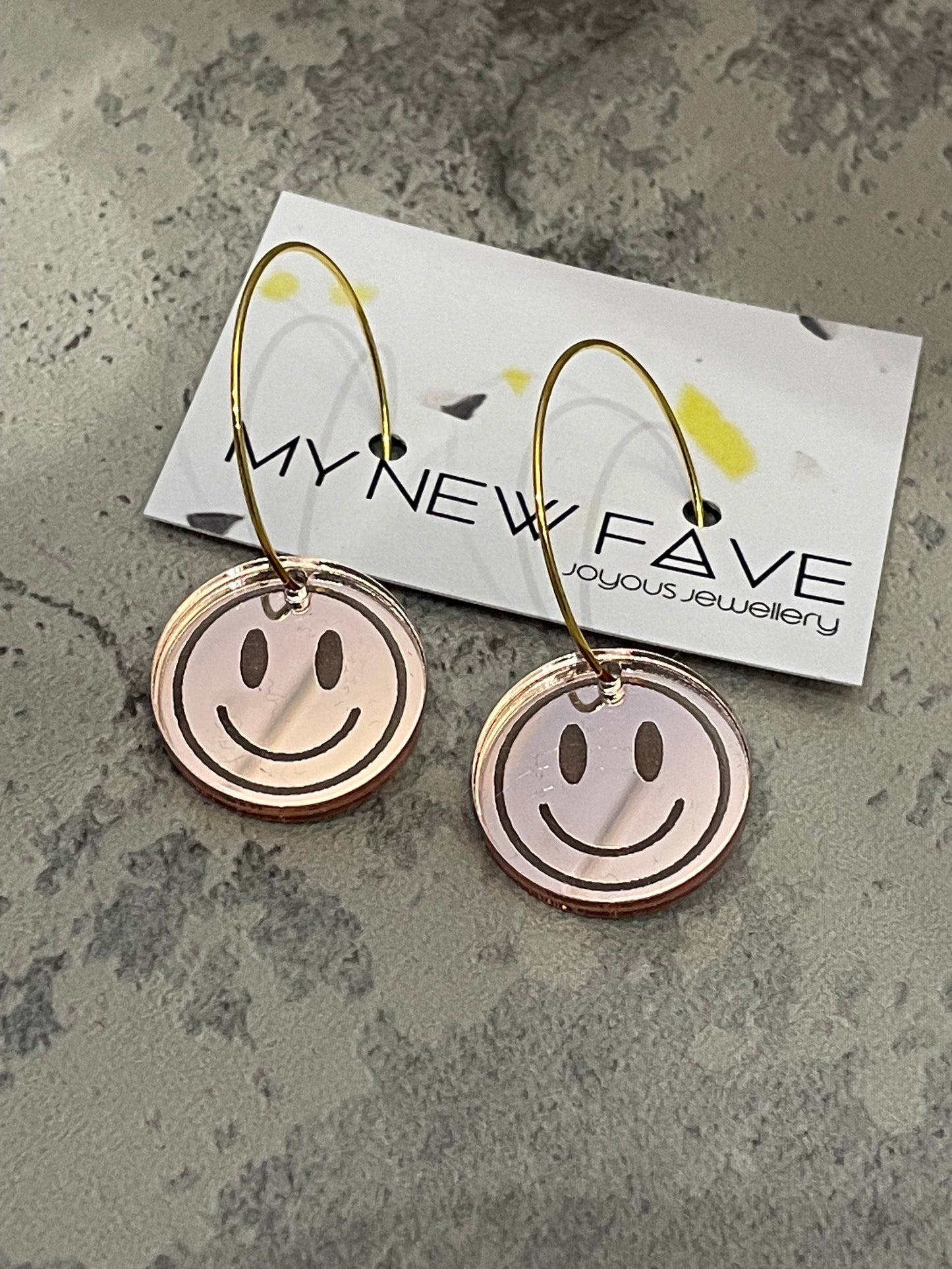 Smile hoop earrings