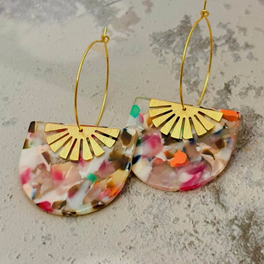 Semi circle gold detail earrings