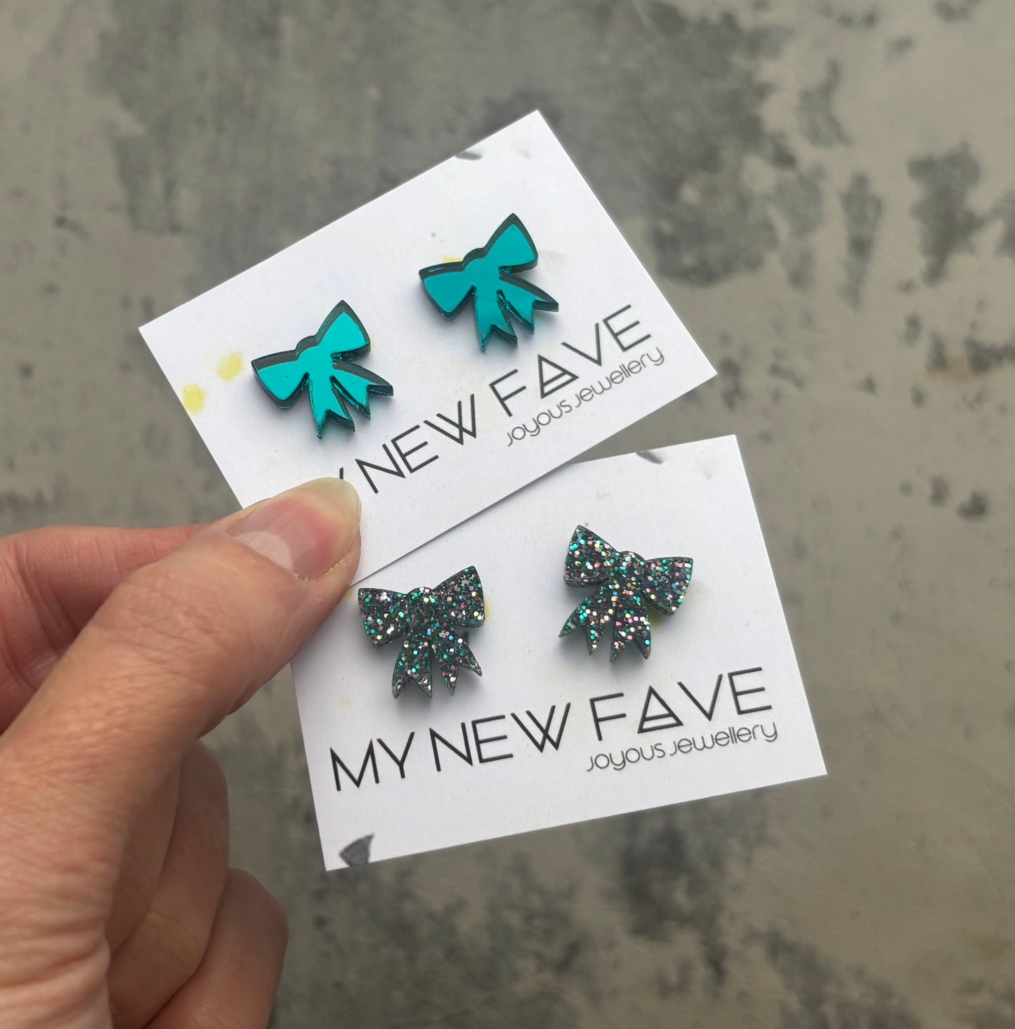 Bow studs