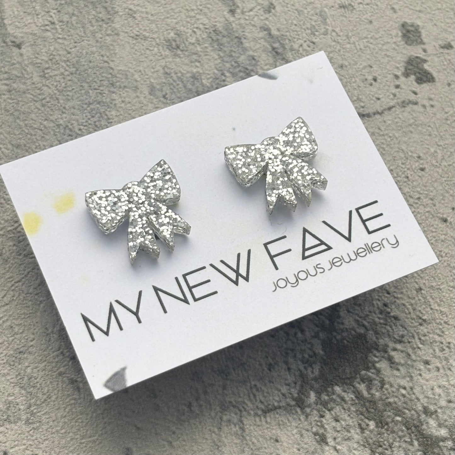 Bow studs