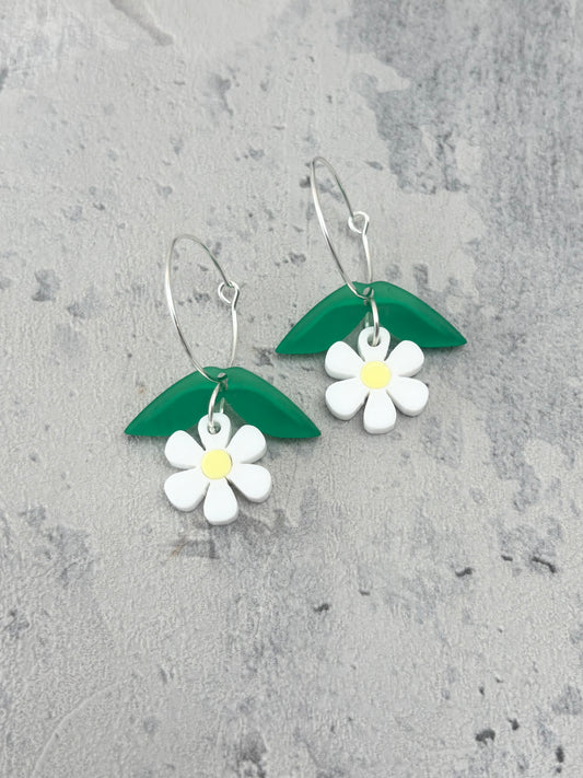 Daisy Dangle earrings